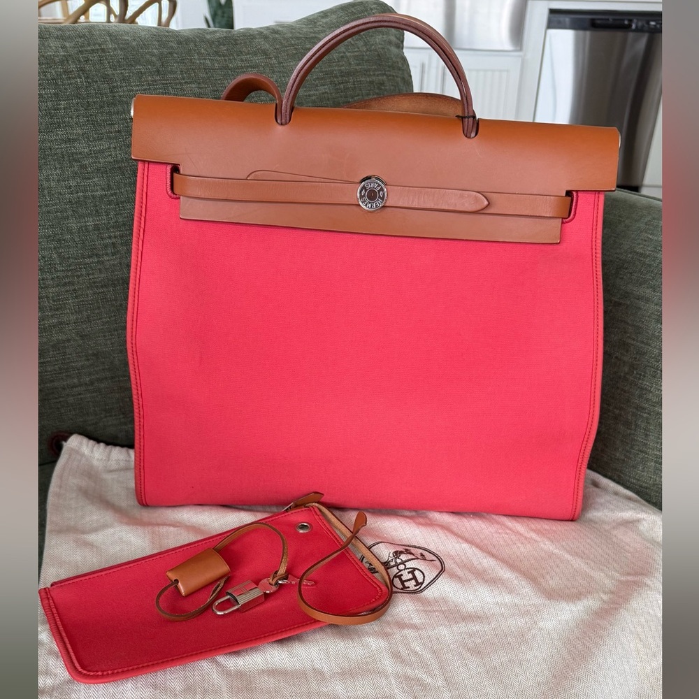 Hermès Herbag 39 Collector Piece, Like New, Rare colorway- excellent! COA